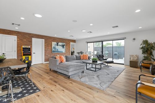 4217 44th St, Phoenix AZ 85032-3445 exterior