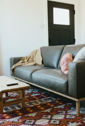 2635 Clarendon Ave, Phoenix AZ 85018-5958 exterior