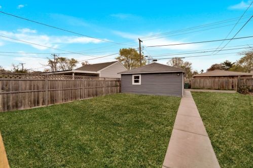 1519 East Ave, Forest View IL  60402-1324 exterior