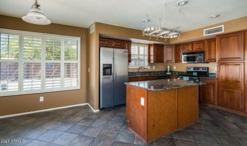 2456 Blue Sky Dr, Phoenix AZ  85085-4761 exterior