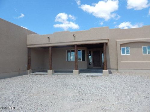 40532 3rd Ave, Phoenix AZ 85086-7203 exterior