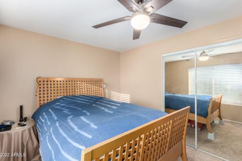 3220 Cinnabar Ave, Phoenix AZ 85020-1815 exterior