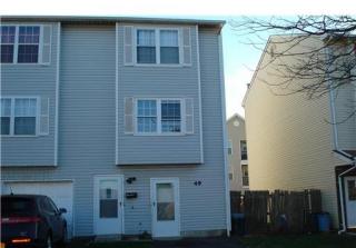 49 Larch St, Carteret, NJ 07008-2470