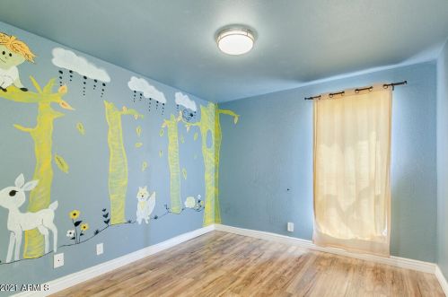 3202 Becker Ln, Phoenix AZ 85029-5140 exterior