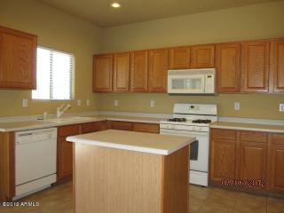 2207 92nd Gln, Phoenix AZ  85037-4208 exterior