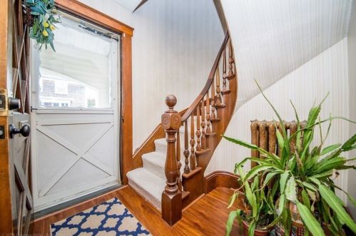 278 Palmer St, New Bedford MA 02740-2559 exterior