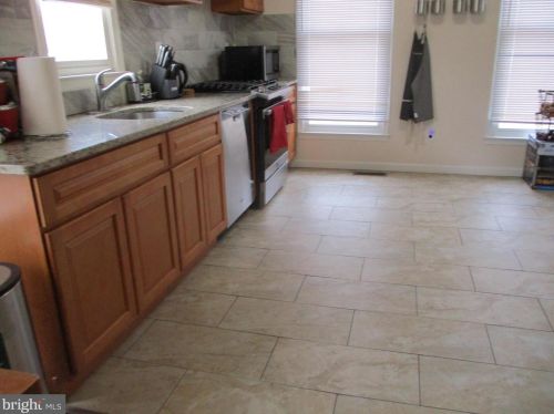 19 Nottingham Dr, Erial NJ  08081-9373 exterior