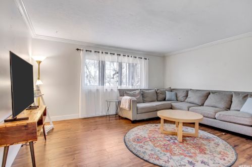 2371 High Mountain Dr, Sandy UT 84092-5506 exterior