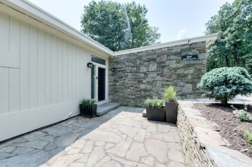 11 Forest Hill Dr, Worcester MA 01609-1013 exterior