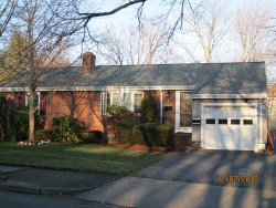 18 David Rd, Newton, MA 02459-2712