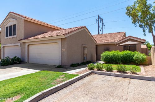 13642 41 Pl, Phoenix AZ 85028-2214 exterior