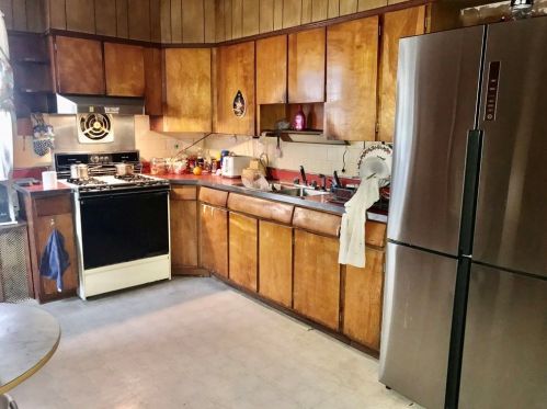 209 Chestnut St, New Bedford, MA 02740-5441