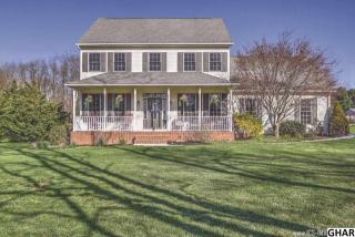 5 Nelson Dr, Carlisle PA  17015-9337 exterior