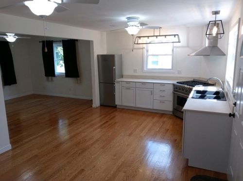 34 Vadnais St, Montgomery, MA 01085-4232