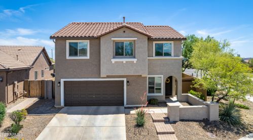 1735 Desperado Way, Phoenix AZ  85085-6329 exterior