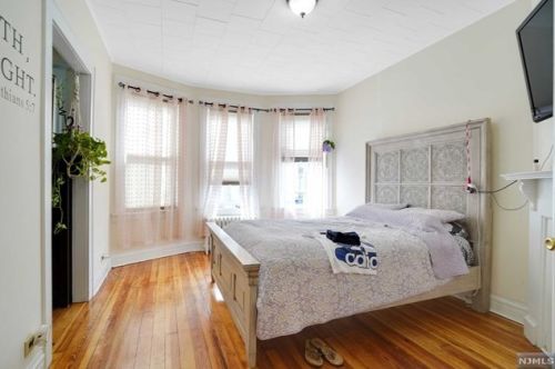 181 Windsor St, Kearny NJ 07032-2132 exterior