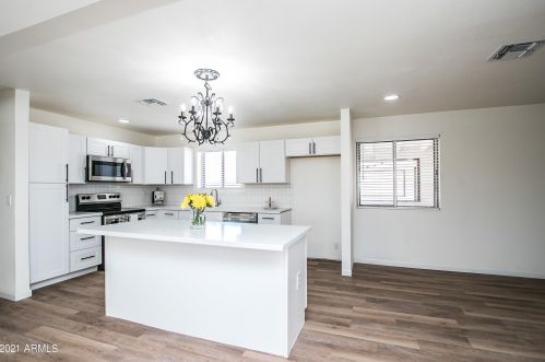 601 Euclid Ave, Phoenix AZ  85042-7622 exterior