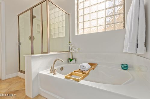 26518 51st Dr, Phoenix AZ  85083-1274 exterior