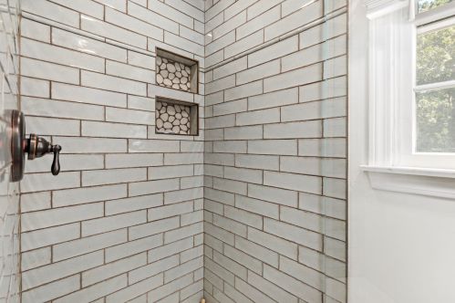 385 Glacier Hl Rd, Eastham MA 02642-2168 exterior