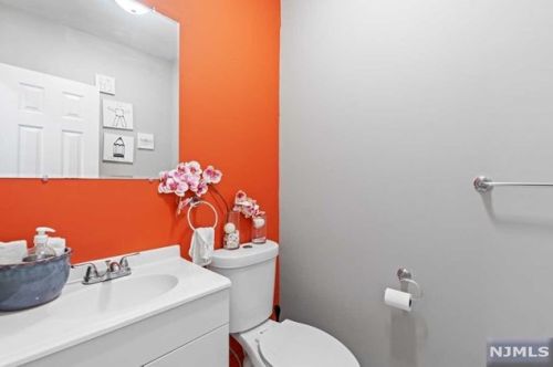 5 Davidson St, Belleville NJ  07109-3207 exterior