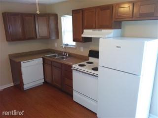 2901 Lakeheath Dr, Louisville KY  40213-3808 exterior