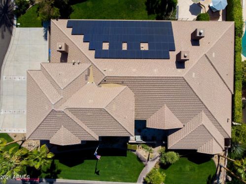 1465 Caribbean Ln, Phoenix AZ 85023-6792 exterior