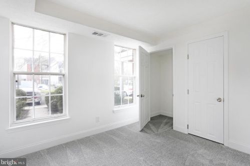 2 Kenwood Dr, Erial NJ 08081-4217 exterior