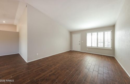 3454 Charleston Ave, Phoenix AZ  85032-1215 exterior