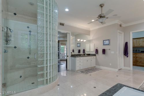 1465 Caribbean Ln, Phoenix AZ 85023-6792 exterior