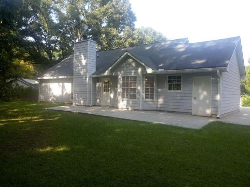 27 Manor Ct, Stockbridge GA  30281-1166 exterior