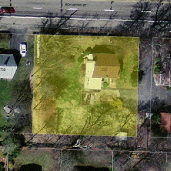 720 Boylston St, Newton MA  02461-1804 aerial view