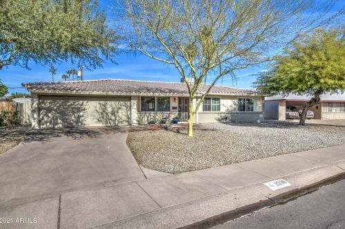 2336 Berridge Ln, Phoenix, AZ 85015-1932