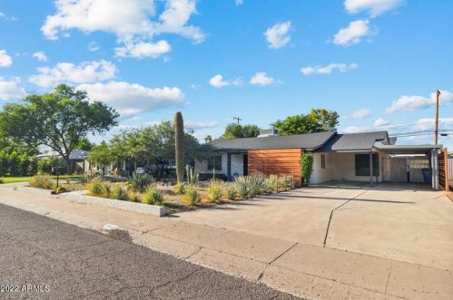 3214 Clarendon Ave, Phoenix, AZ 85018-5708