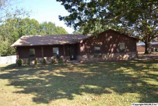 7900 Craigmont Rd, Huntsville, AL 35802-2974