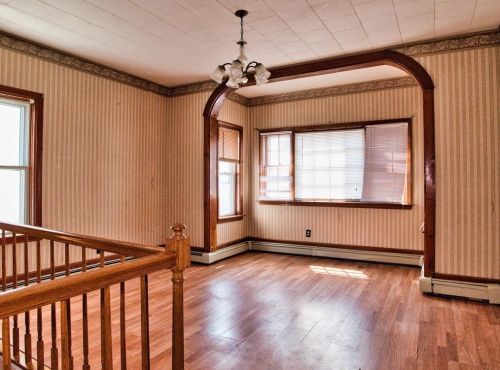 264 Hope St, Fall River MA 02721-1315 exterior