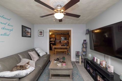 11 Waverly St, Taunton MA 02780-1420 exterior