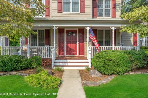 25 Brook Ave, Little Silver, NJ 07739-1413