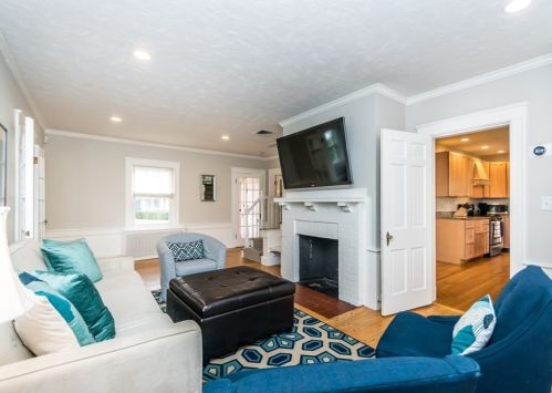 108 Grant St, Needham, MA 02492-2929