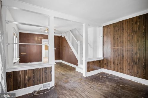 1943 Cooper St, West Deptford NJ 08096-3810 exterior