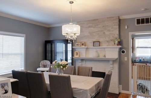 50 Oakwood Ave, Kearny NJ  07032-2203 exterior