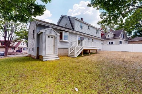 6 Pine Grove St, Milton MA  02186-4314 exterior