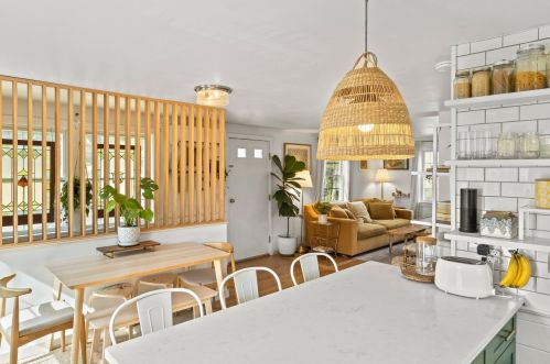 582 Massasoit Rd, Eastham MA 02642-1500 exterior