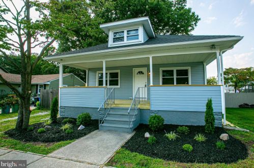 125 Hunter Ave, West Deptford, NJ 08093-1251