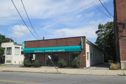 225 California St, Newton, MA 02458-1047