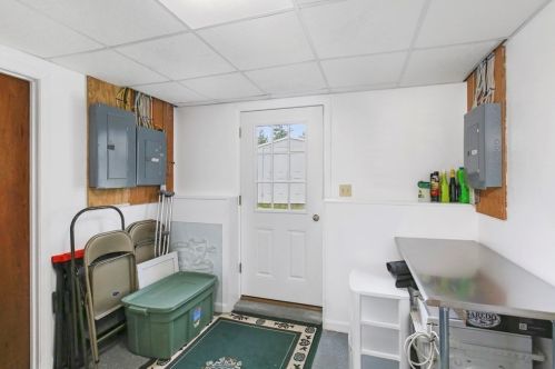 142 St, East Brookfield MA 01515-1612 exterior