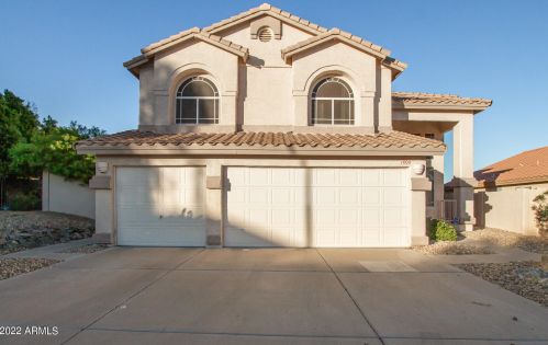 1004 Amberwood Dr, Phoenix AZ  85048-1937 exterior