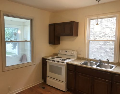 1427 Grv Ave, Forest View IL 60402-1766 exterior