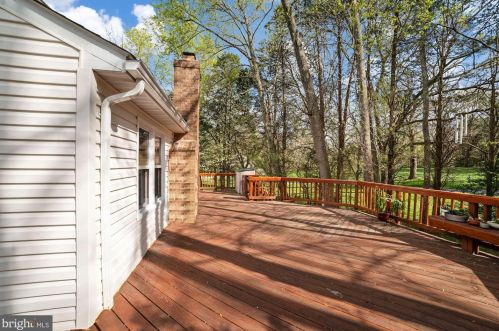 7442 Weather Worn Way, Columbia MD 21046-1434 exterior