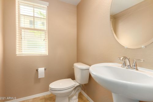 7338 Cambridge Ave, Phoenix AZ  85035-1337 exterior