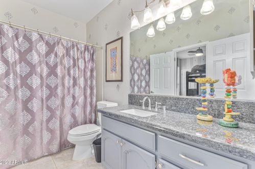 1149 Beverly Ln, Phoenix AZ 85032-3409 exterior